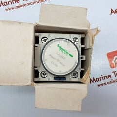 Schneider ladr2 0.1-30s time delay block