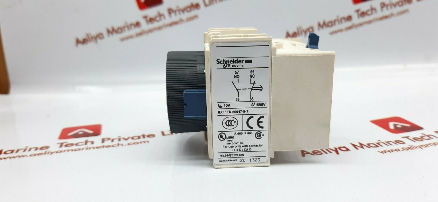 Schneider ladr2 0.1-30s time delay block