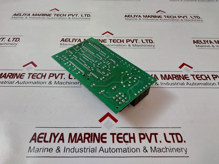 Manitowoc 1092-83-1002-ss01A Control Board 2511303