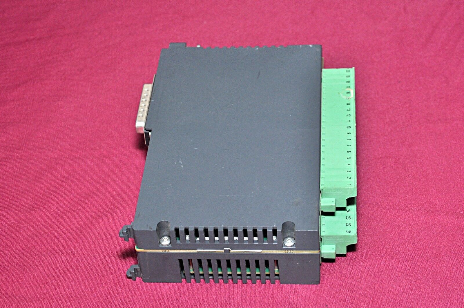 Schneider electric 59715 mes 120 14 input + 6 output input output module