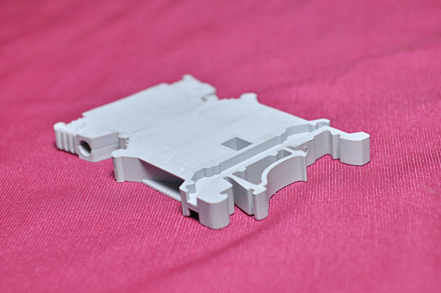 Set of 7x Phoenix contact st-be terminal block uk4-t