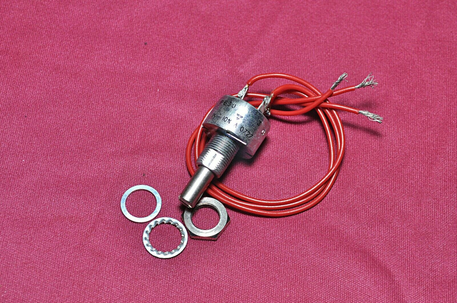 Rs components 169-641 potentiometer 3w 1k0