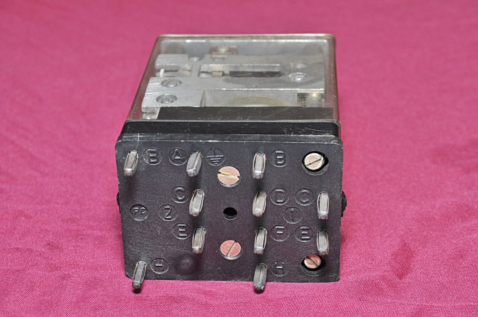 Refa rts-61 time relay 220v 60hz used