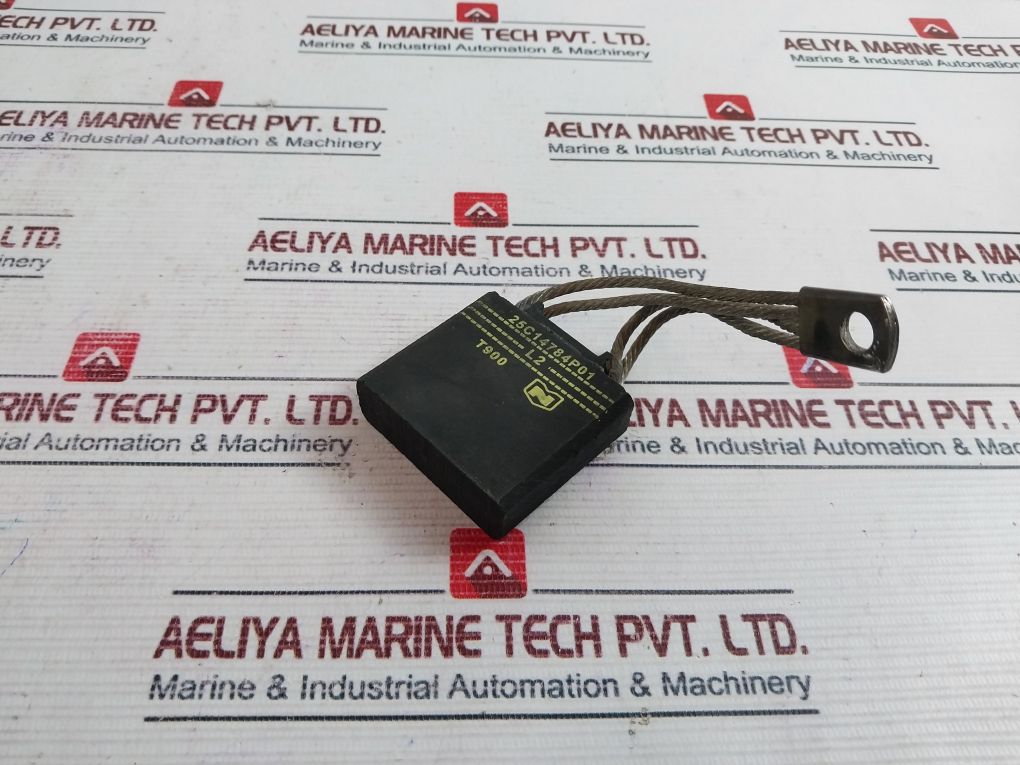 25C14784P01 T900 Carbon Brush For Dc Motor