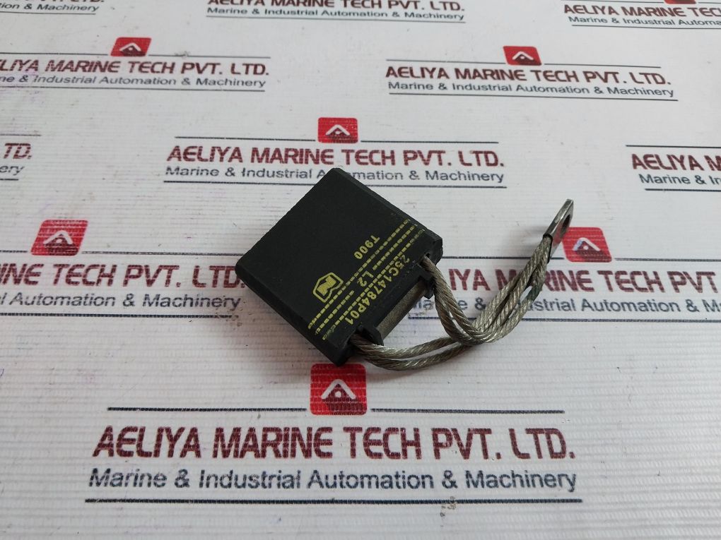 25C14784P01 T900 Carbon Brush For Dc Motor