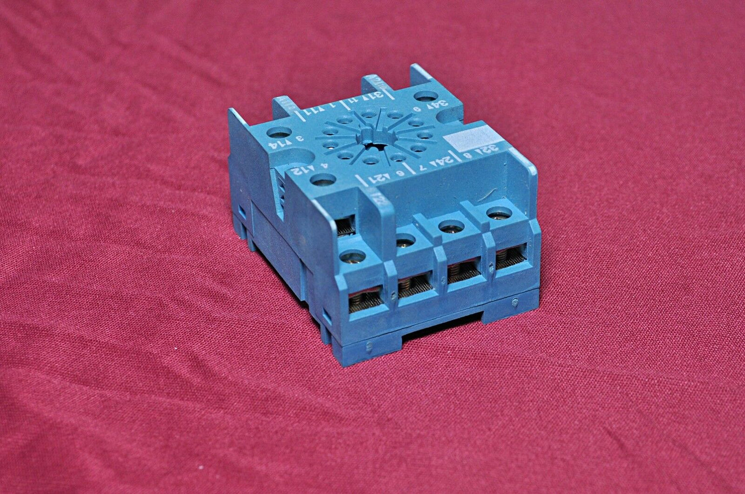 lot of 7x Finder 90.27 9027 relay socket 300v 10a 