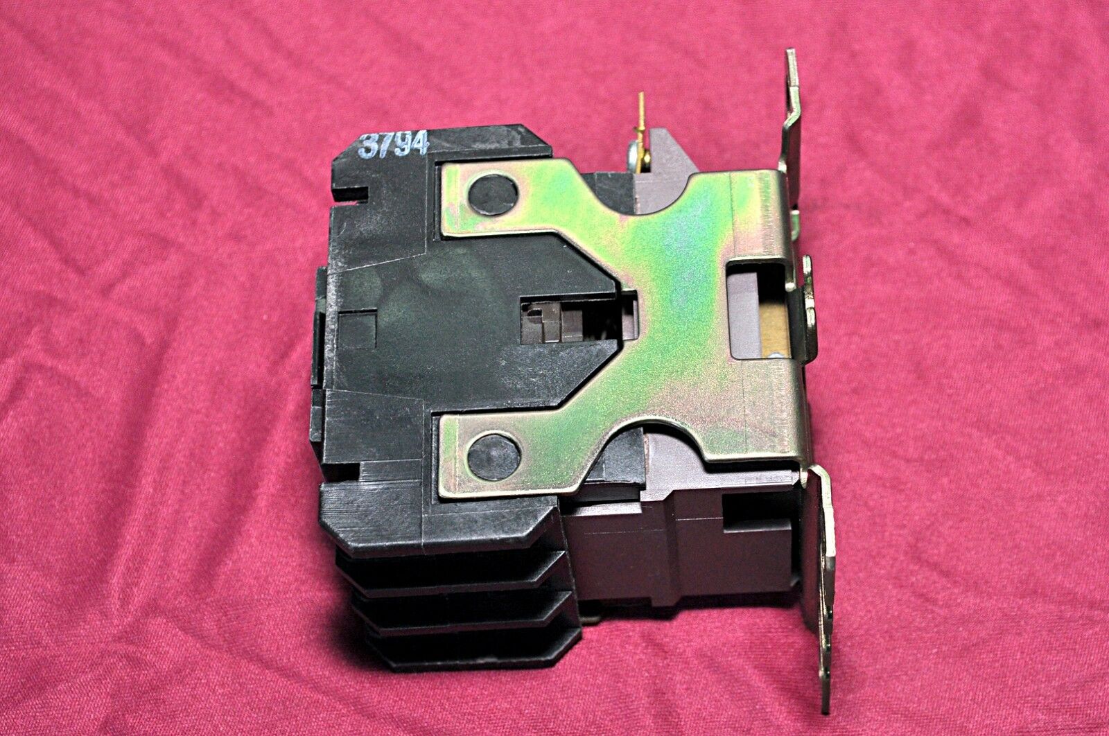 Carrier transicold 10-00304-33 contactor 24v 50-60hz