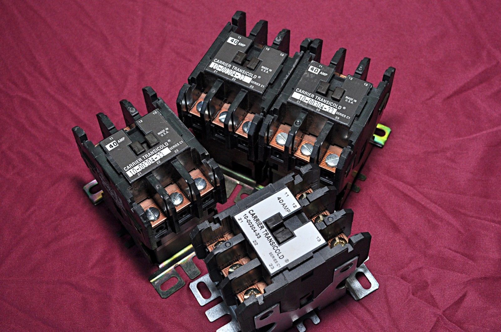 Carrier transicold 10-00304-33 contactor 24v 50-60hz