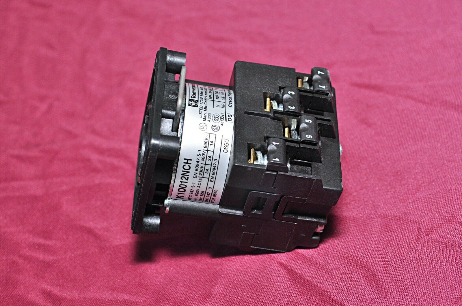 Telemecanique k1d012nch cam switch max 300v 10a ac