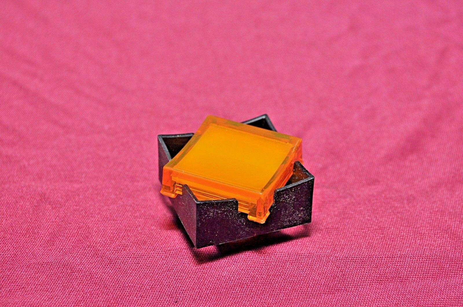 Telemecanique xbfg 175 yellow lens pushbutton