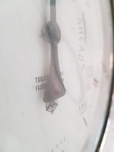 Mitsubishi/Tsujido seisaku 138119 rpm meter