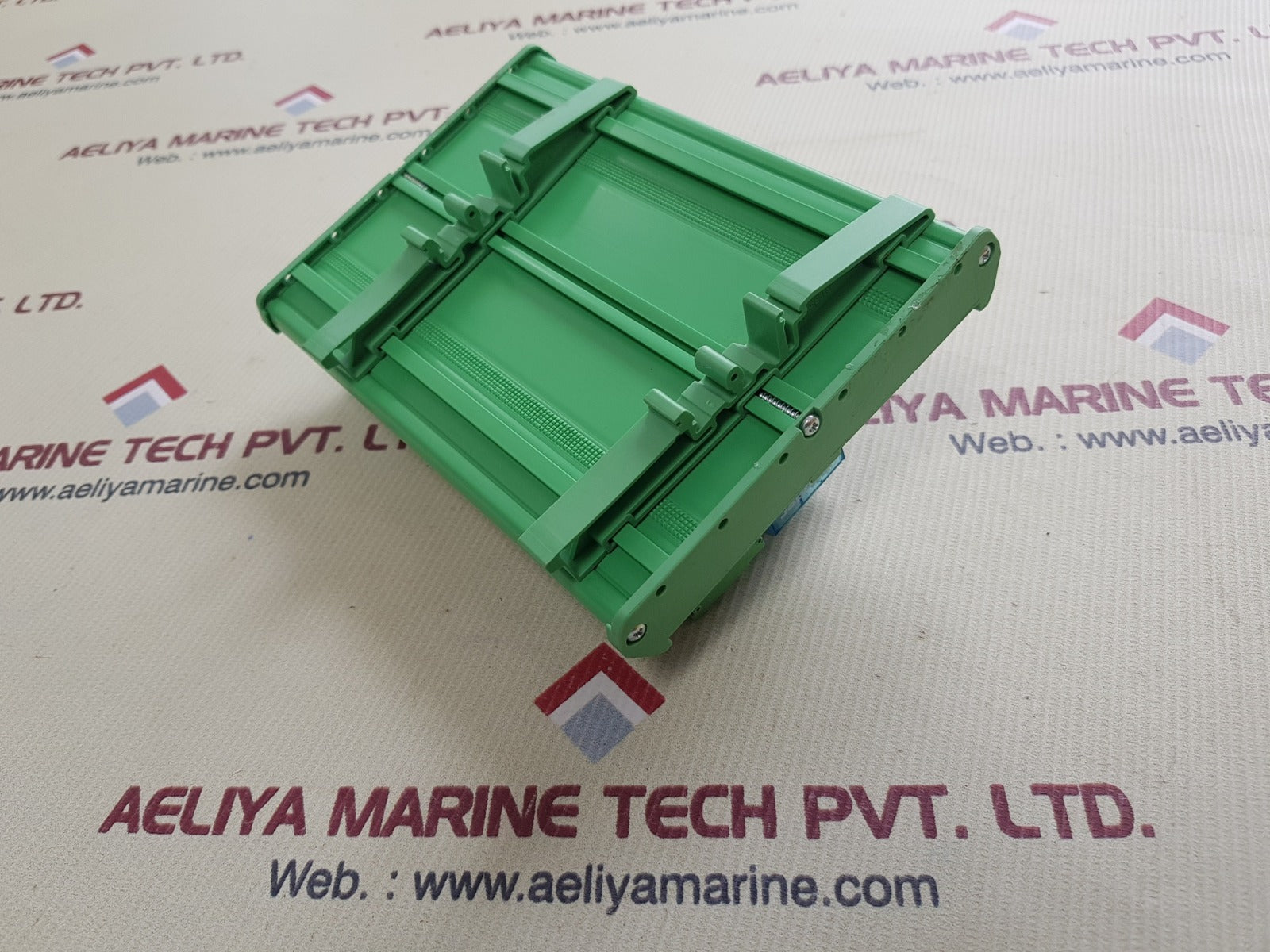 Cegelec  digital output terminal module mae-95-06