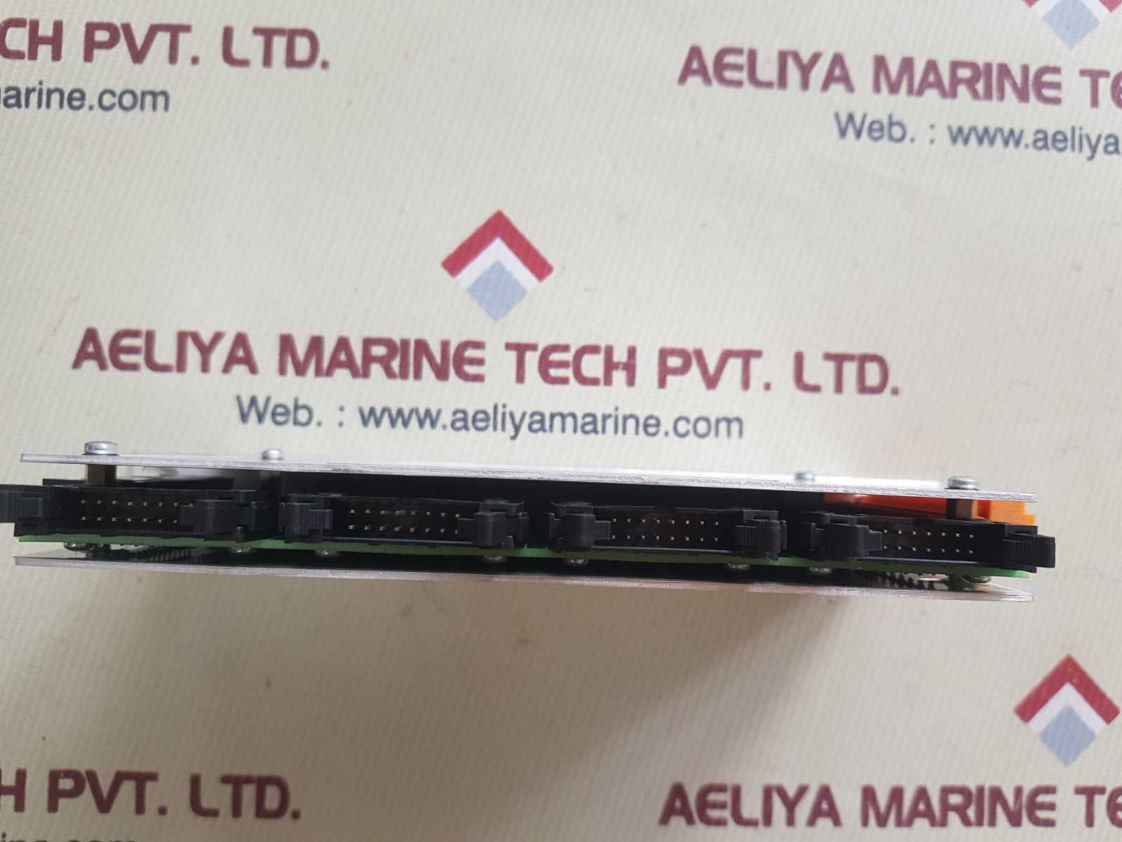Ics triplex xmiu320410 64 channel output unit 
