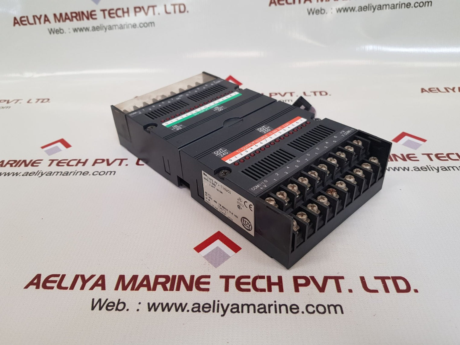 Idec izumi pfj-n162u with pfj-t162cu module 