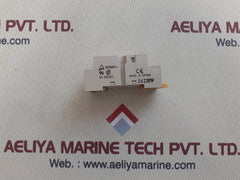 Set of 19x Omron pyf-14a-n socket 
