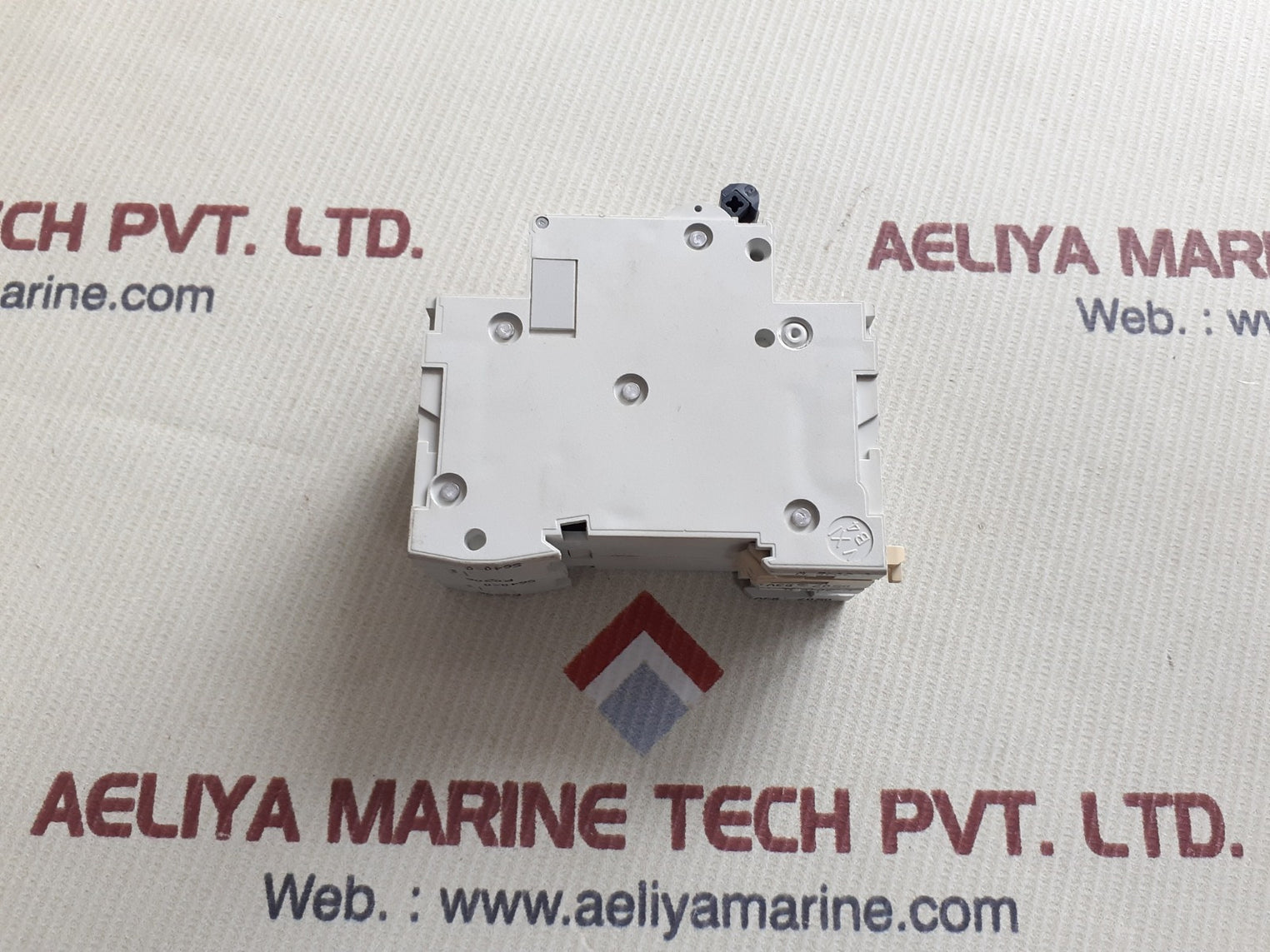 Merlin multi 9 c60h c20 circuit breaker