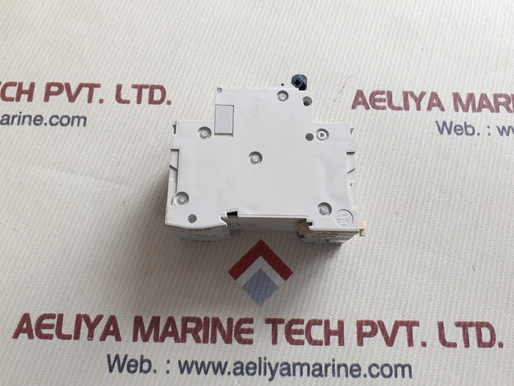 Merlin multi 9 c60h c20 circuit breaker