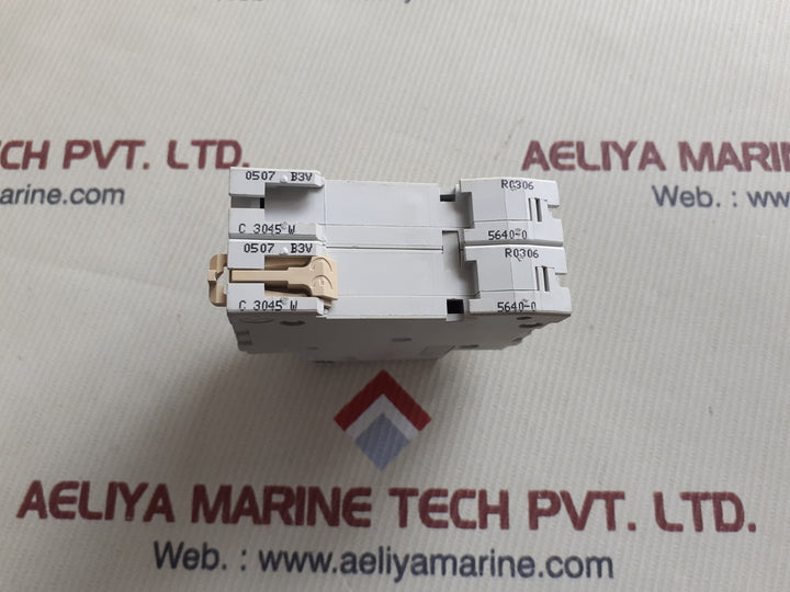 Merlin multi 9 c60h c20 circuit breaker