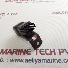Toyota 24060-40530-71 fuse holder 