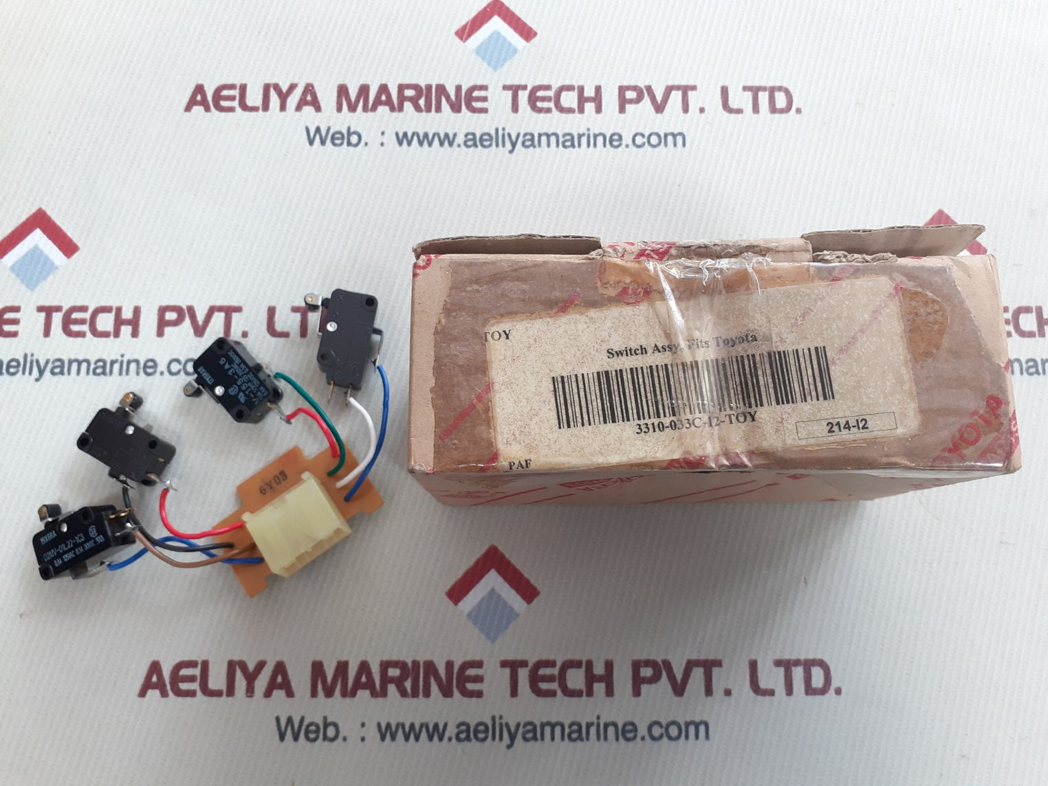 Toyota 33622-13500-71 switch
