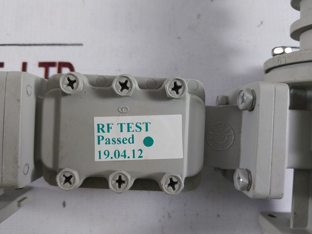 3041063 Feed Horn With Orthomode Transducer & Rejection Filter 3041065 ,3040661