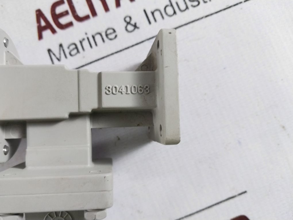 3041063 Feed Horn With Orthomode Transducer & Rejection Filter 3041065 ,3040661