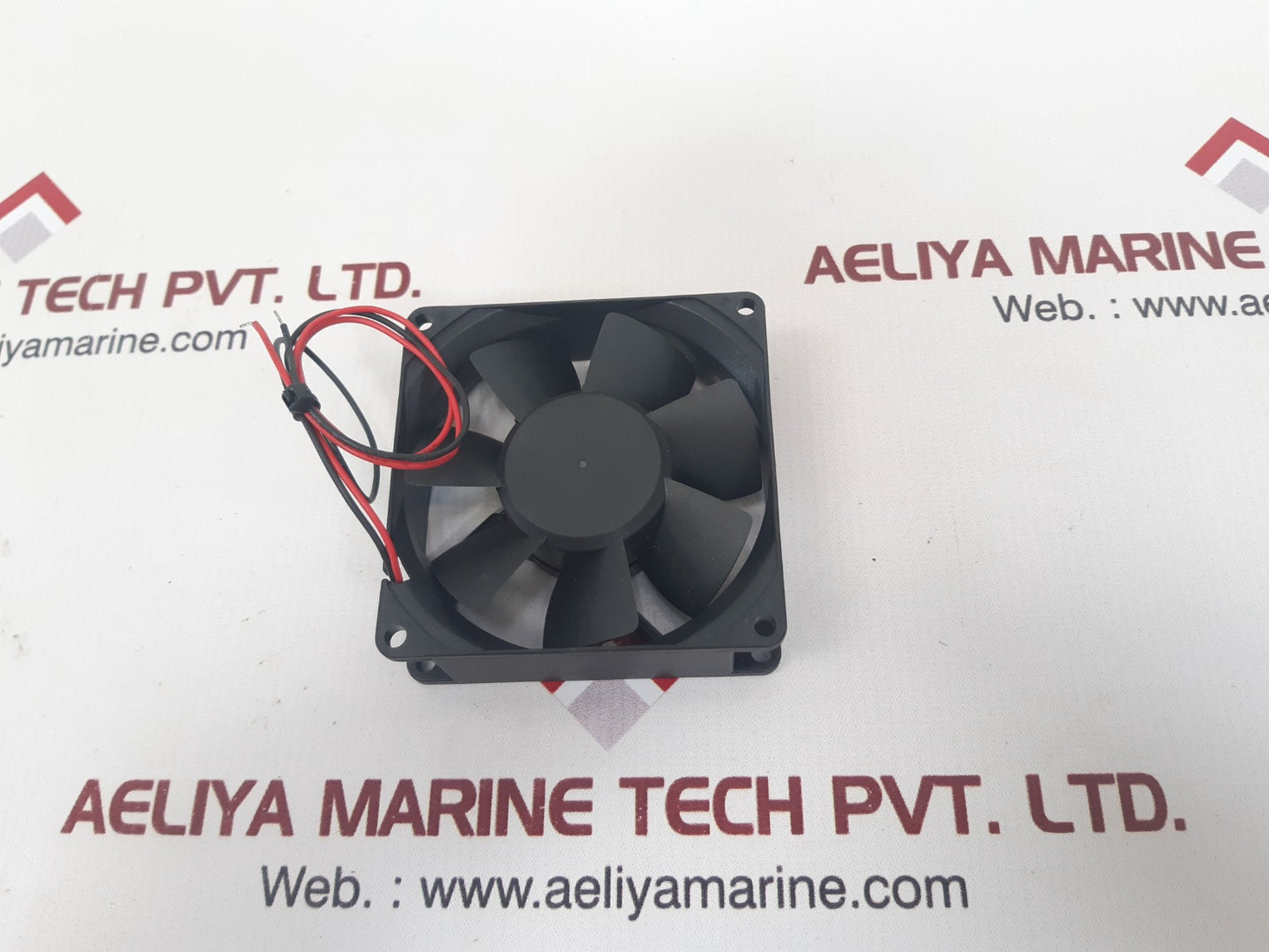 Sunon kd1208pts3 cooling fan dc 12v---1.1w