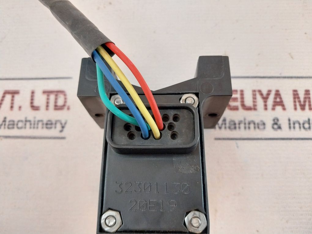 32301130 20E19 Joystick Controller