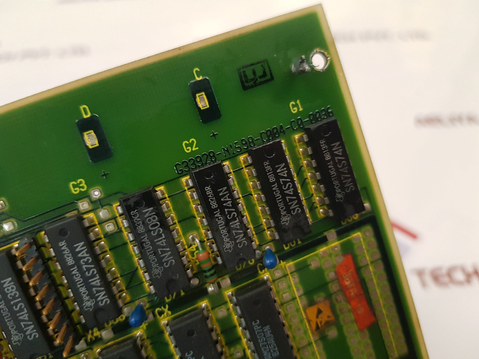 Siemens G33928-n1598-c001-b0-0036 Pcb Card
