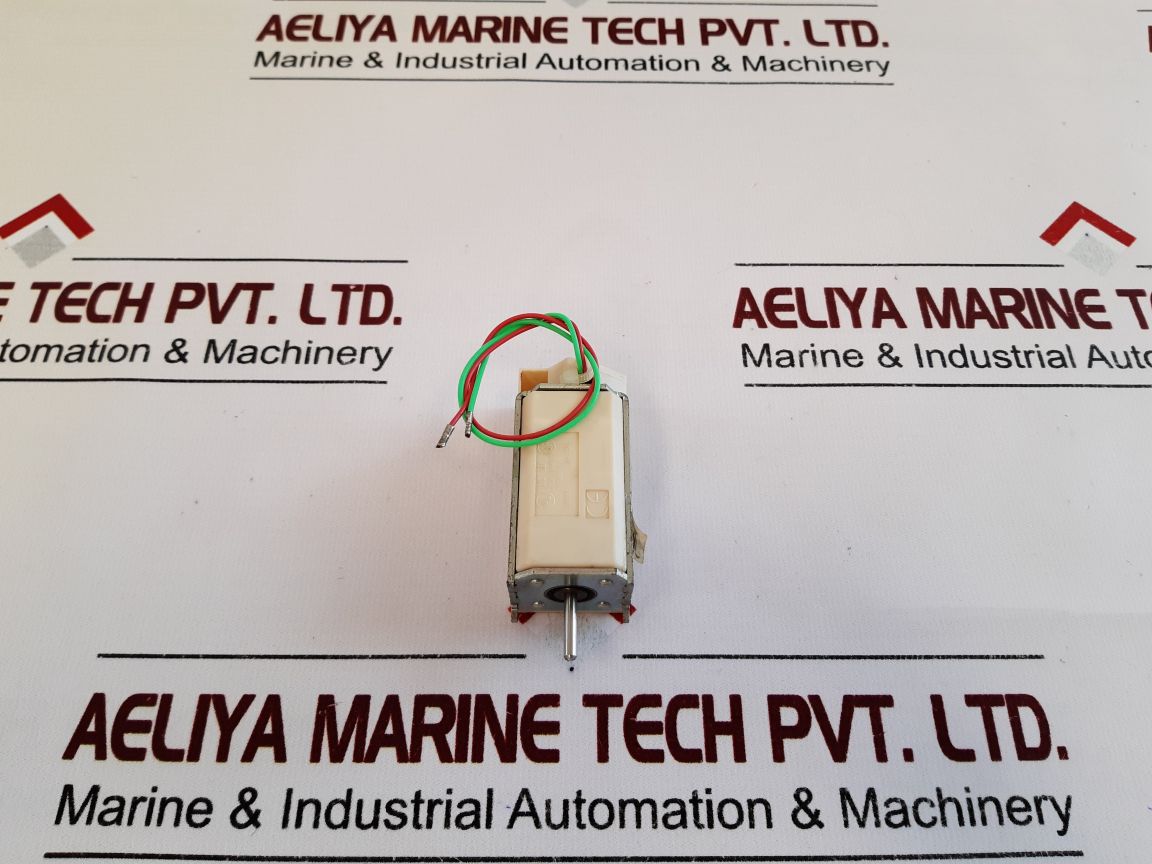 Schneider 33673 Under Voltage Release