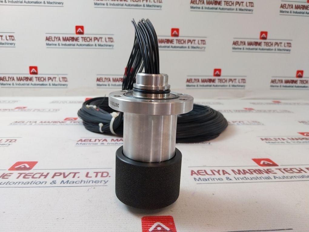 39738/003 M04983 Inductive Sensor