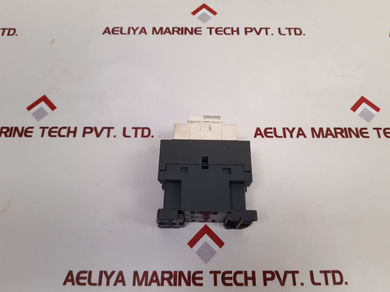 Telemecanique/Schneider Lc1D09 Contactor 25A