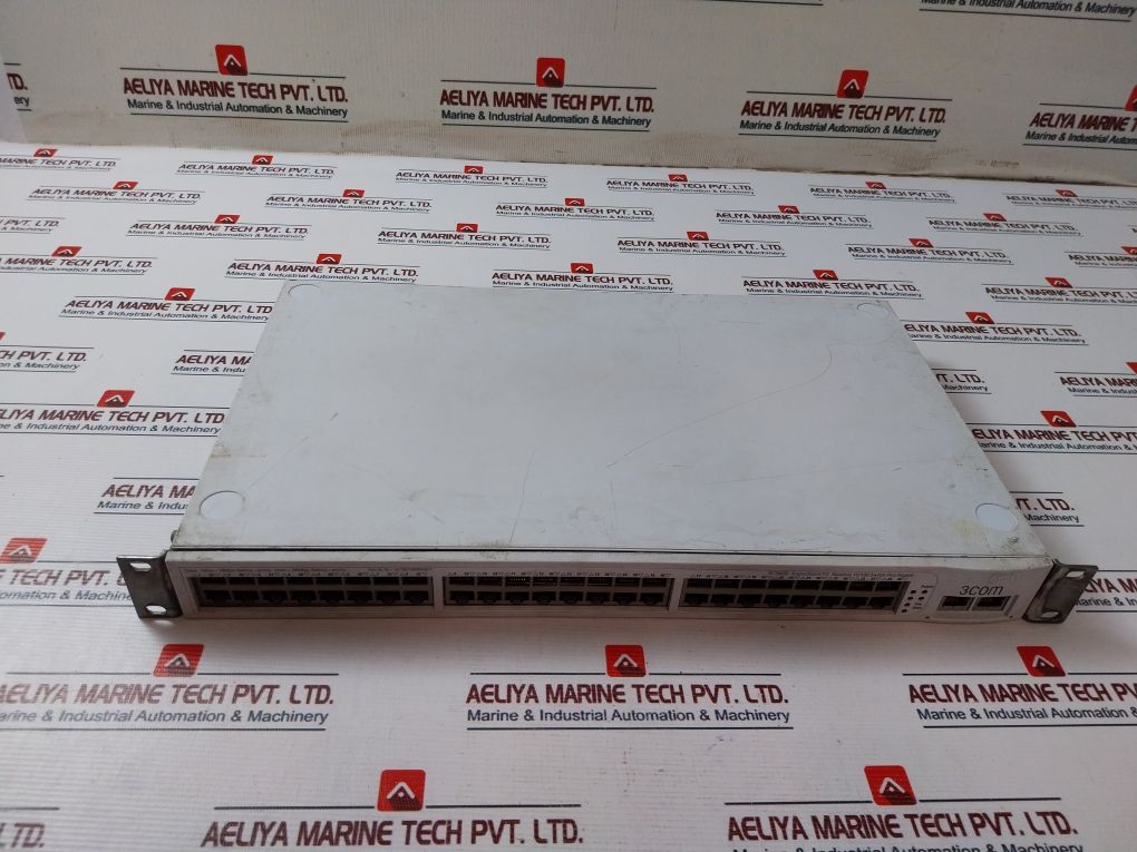 3Com 3C16476 48Port Baseline 10/100 Ethernet 2Giga Port Switch 1647-610-000-2.03