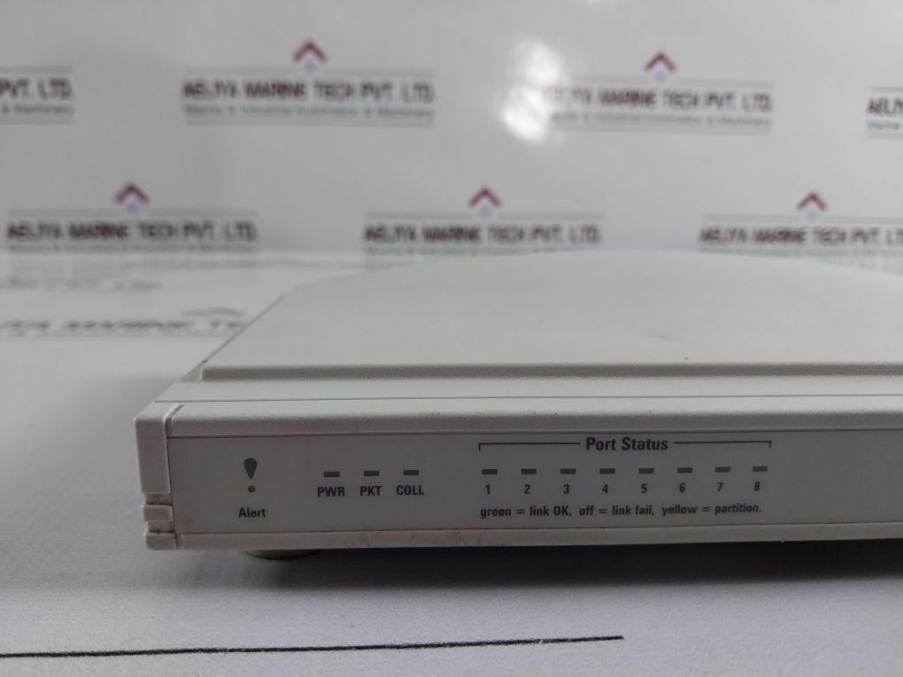 3Com Officeconnect 3C16700 Ethernet Hub