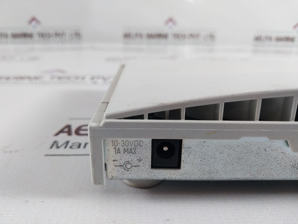 3Com Officeconnect 3C16700 Ethernet Hub