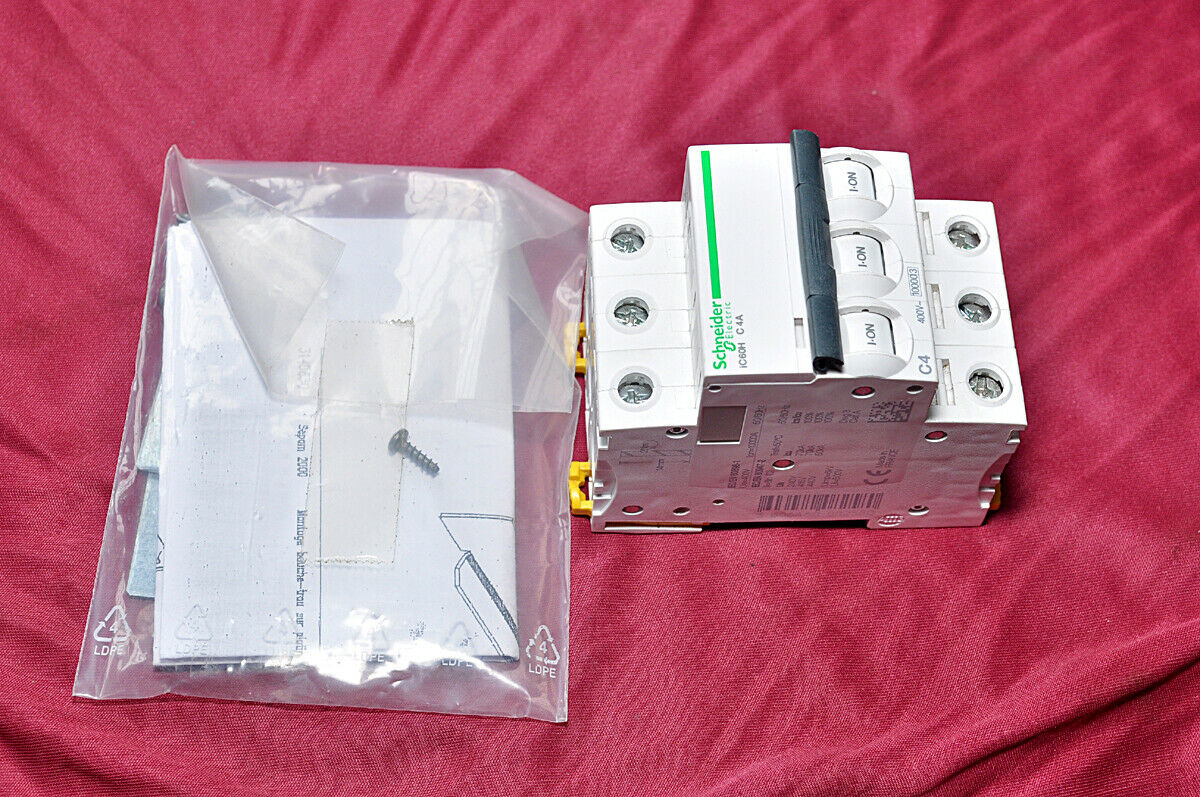Schneider electronic ic60h c4a circuit breaker
