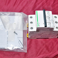 Schneider electronic ic60h c4a circuit breaker