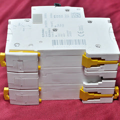 Schneider electronic ic60h c4a circuit breaker