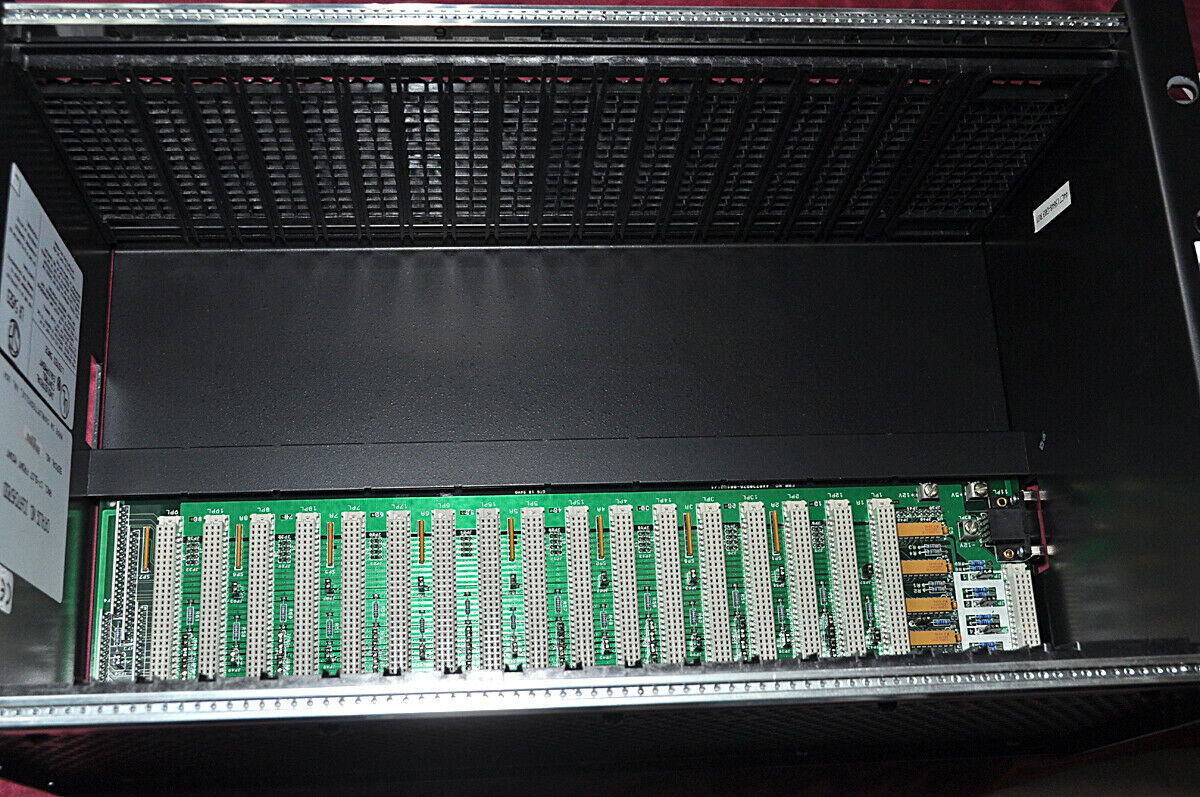 Ge fanuc ic697ch5783d 17-slot front mount