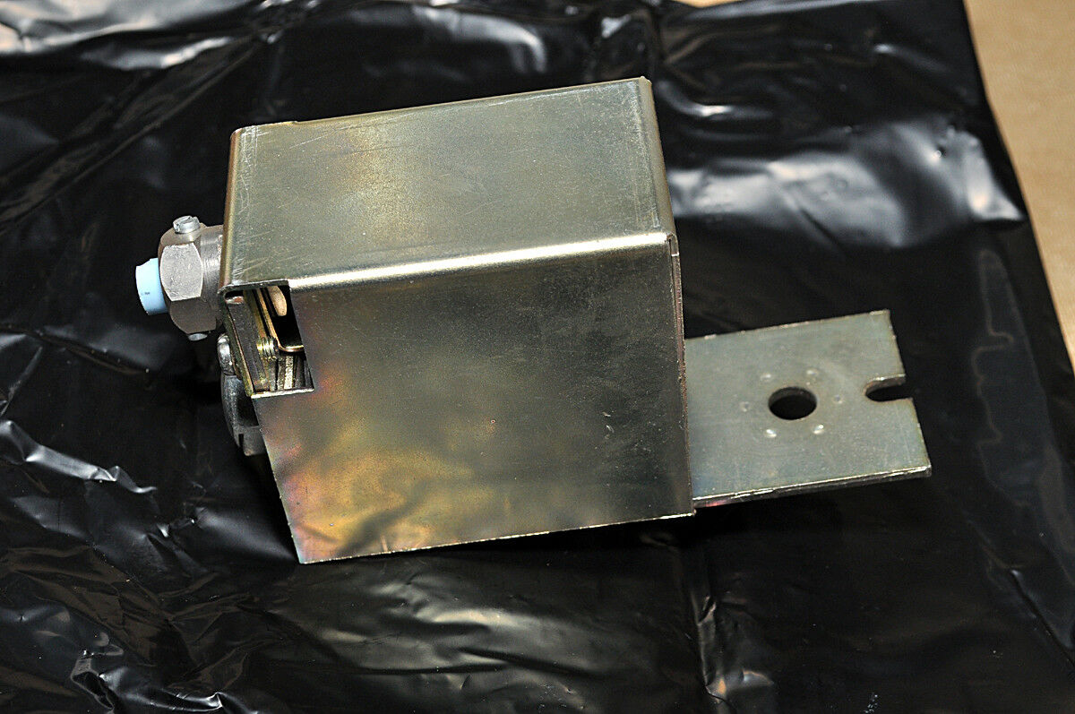 Cegelec ueko-211 interlock coil 