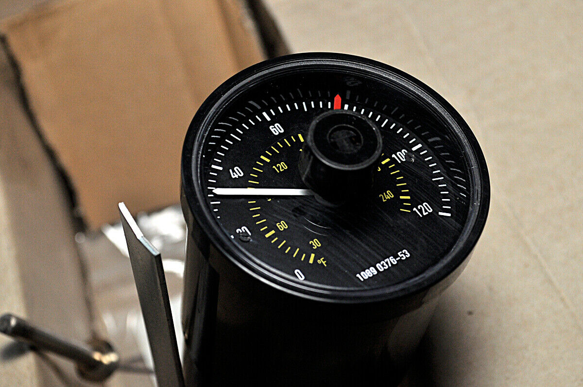 Wika 1089 0376-53 temperature switch