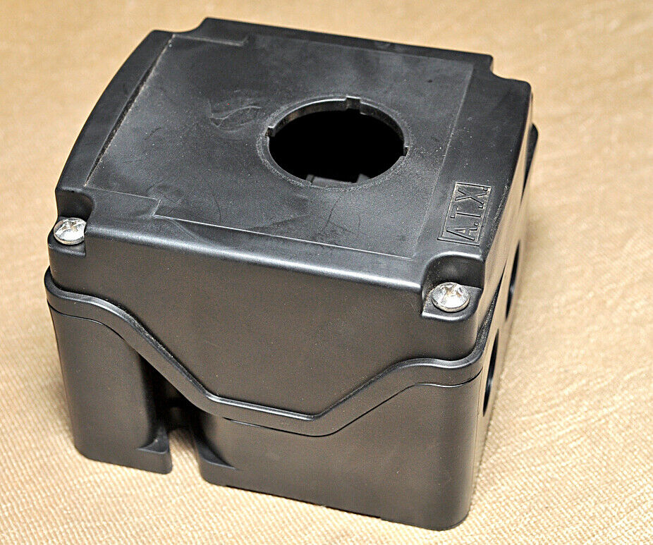 Atx u41w2d3 control station