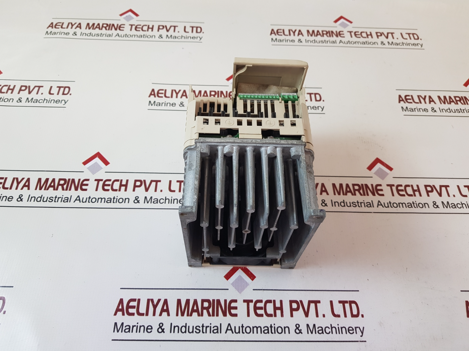 Yaskawa cimr-vt4a0007baa inverter