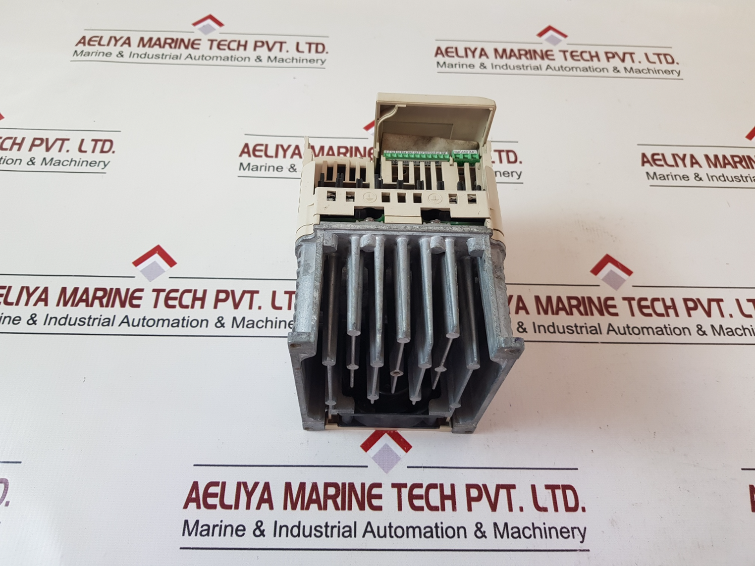 Yaskawa cimr-vt4a0007baa inverter