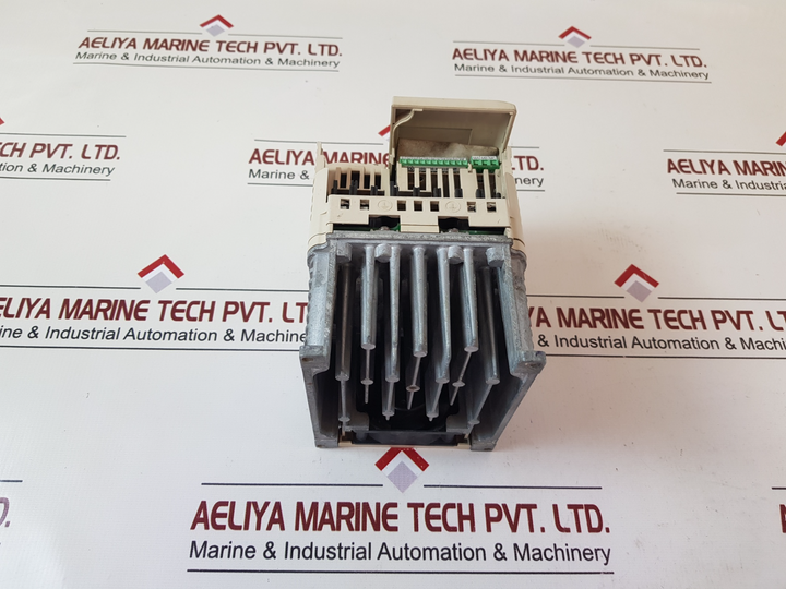 Yaskawa cimr-vt4a0007baa inverter