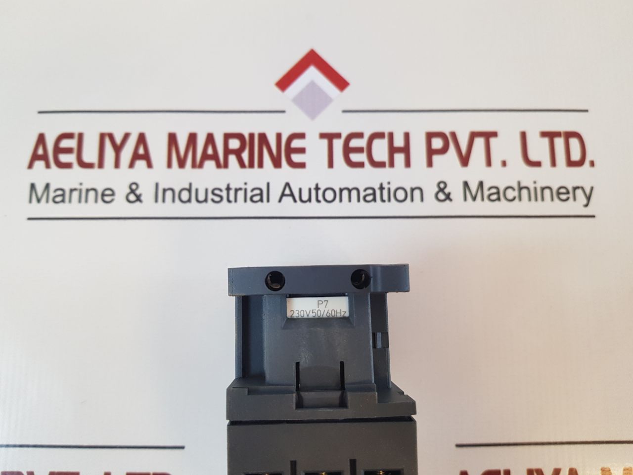 Schneider electric lc1d09p7 contactor with box