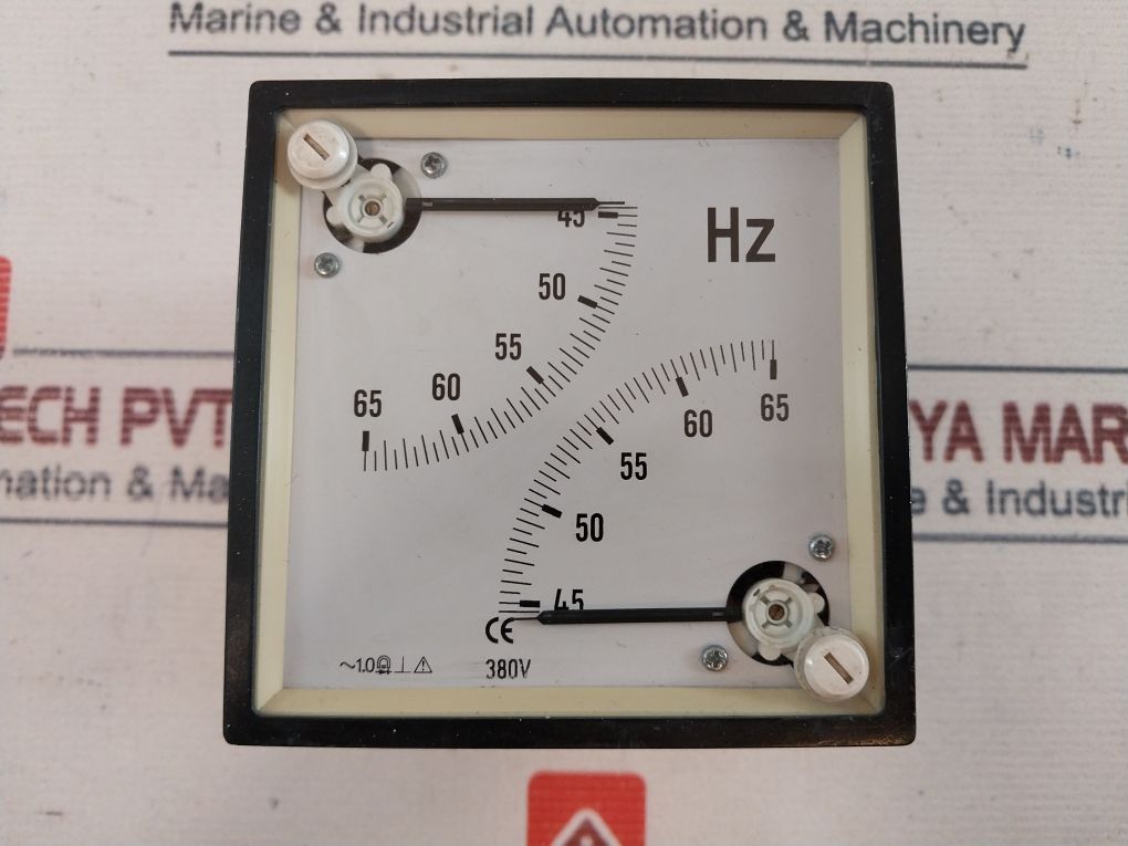 45-65 Hz 380V Double Frequency Meter
