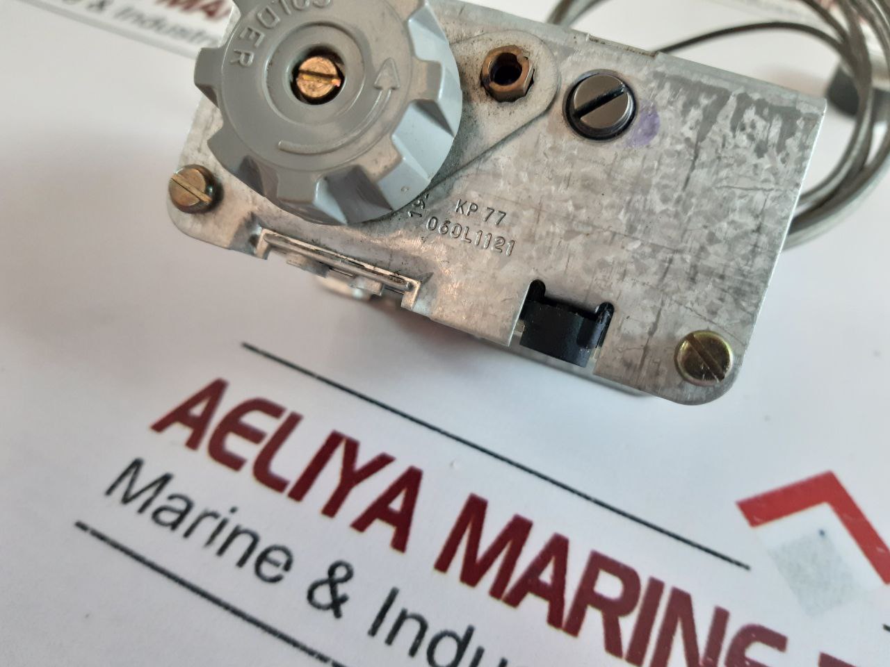 Danfoss Kp 77 Temperature Control Switch