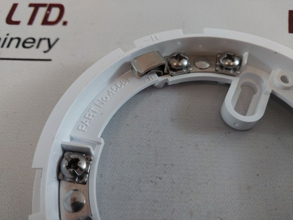 Lot Of 6X Apollo 45681-200 Standard Base