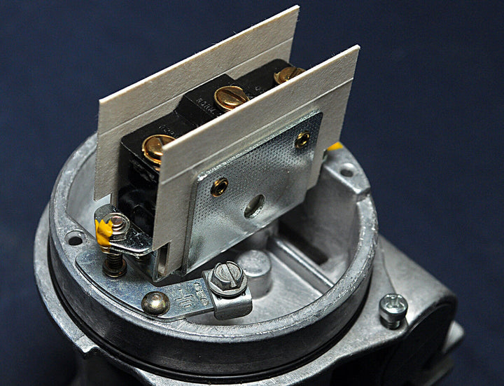 Asco tripoint pressure and temperature switches